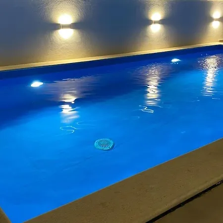 Luxury - Pool & Roof-top Sun Terrace With Sea View - New!! Mandre