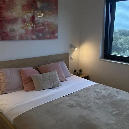 Luxury - Pool & Roof-top Sun Terrace With Sea View - New!! * Mandre
