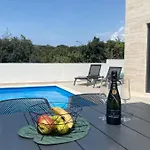 Luxury - Pool & Roof-top Sun Terrace With Sea View - New!! * Mandre