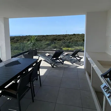 Luxury - Pool & Roof-top Sun Terrace With Sea View - New!! * Mandre