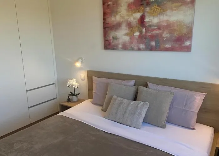Luxury - Pool & Roof-top Sun Terrace With Sea View - New!! * Mandre