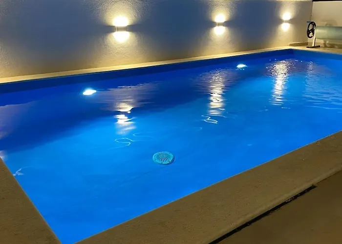 Luxury - Pool & Roof-top Sun Terrace With Sea View - New!! Mandre
